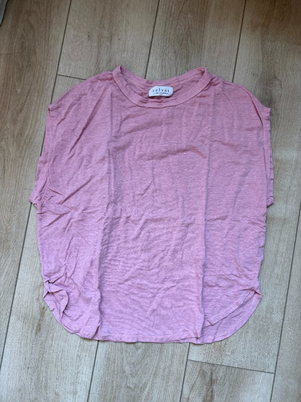 Velvet by Graham and Spencer Pink Linen TShirt